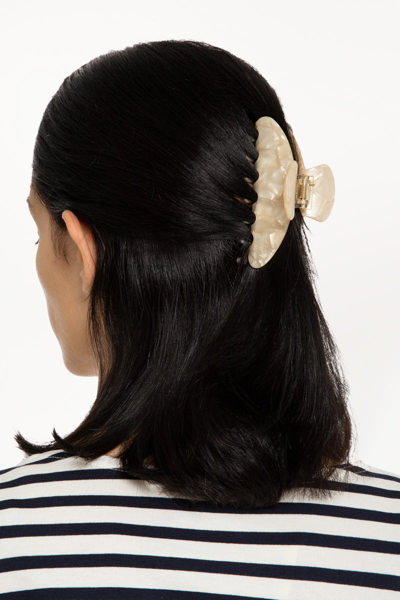 Cream Moon Clip