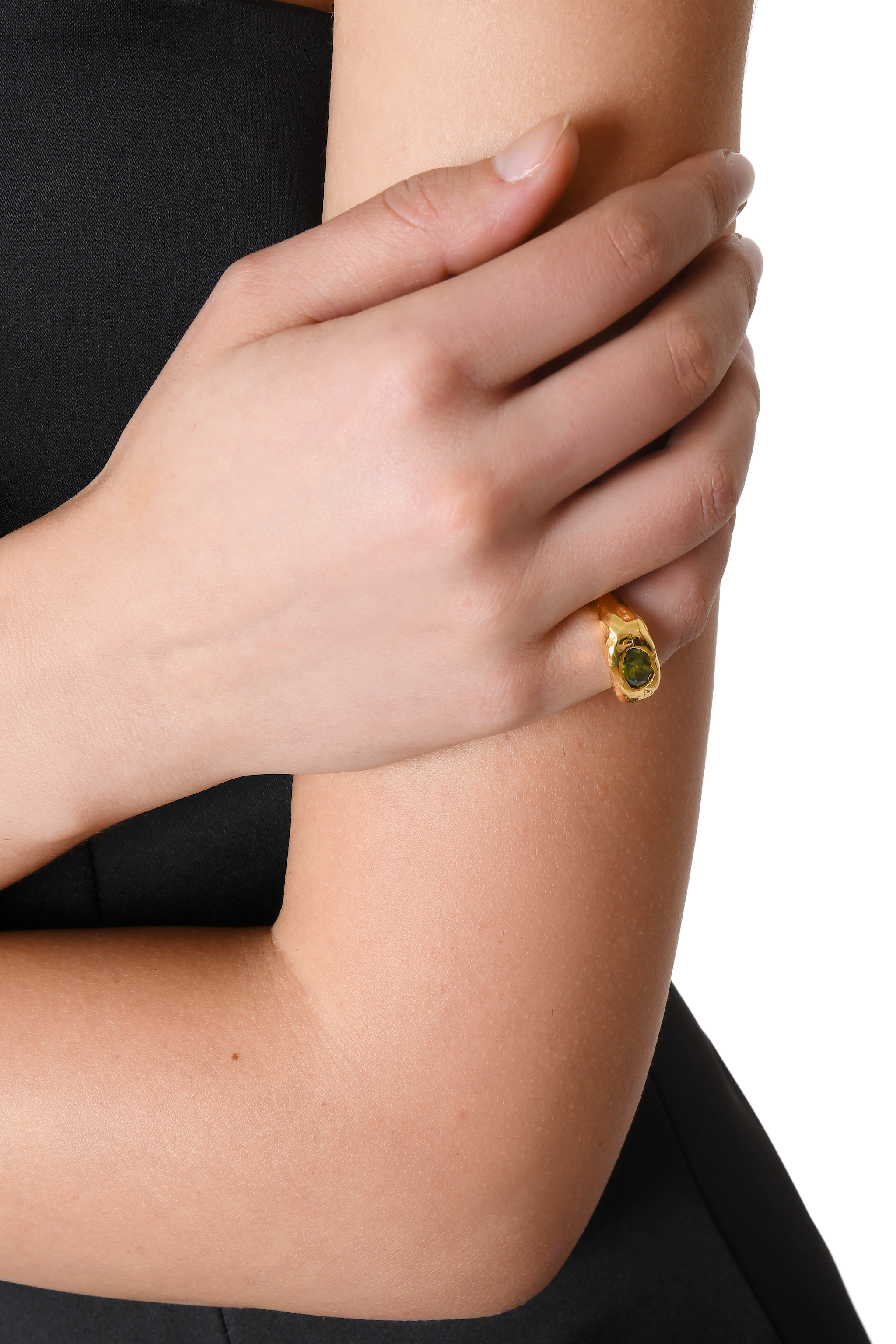 Leo Ring with Khaki Green Gem