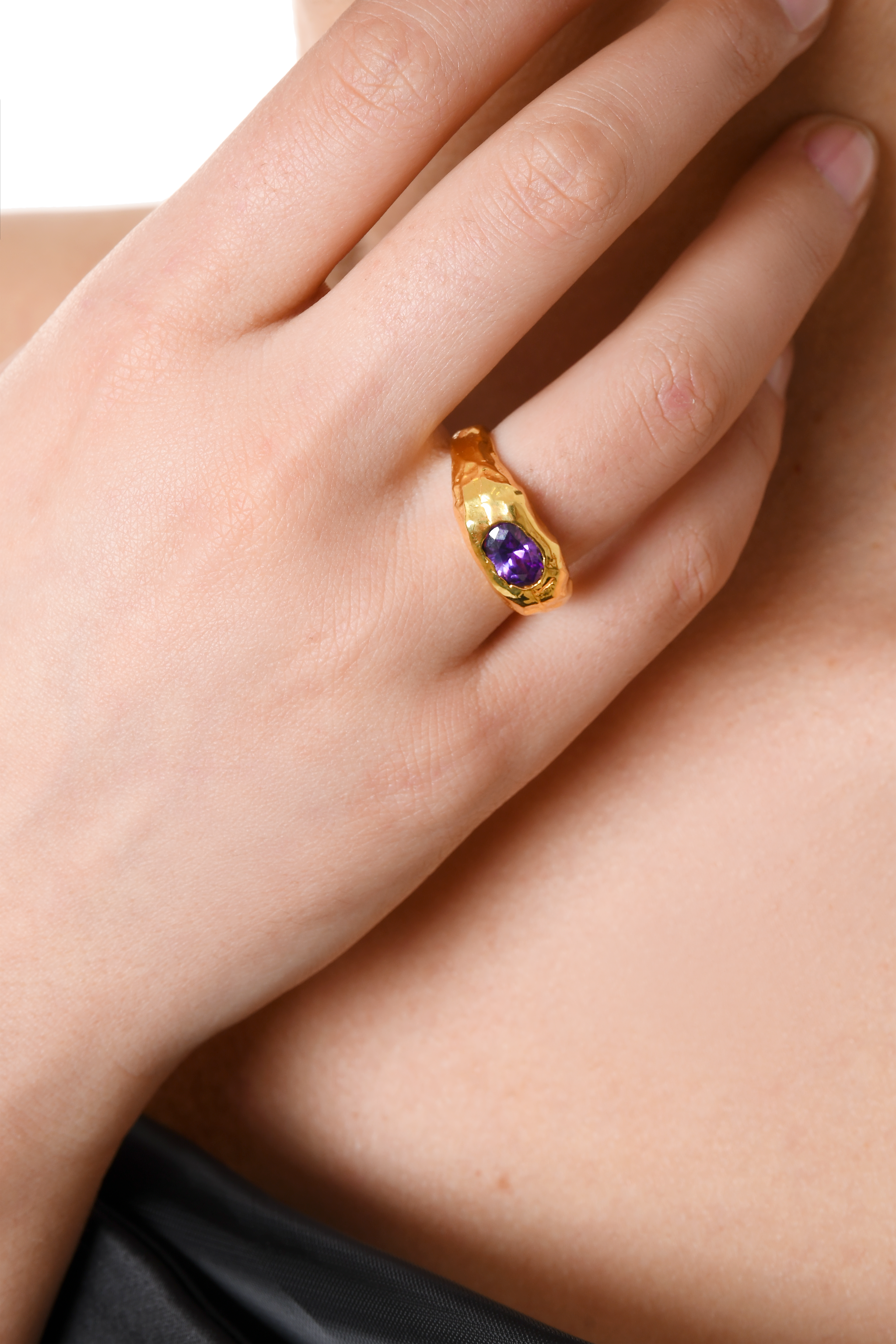 Leo Ring with Purple Gem
