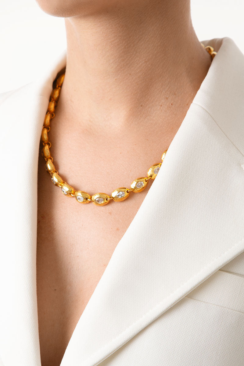 Phoebe Necklace With Mountain Crystals