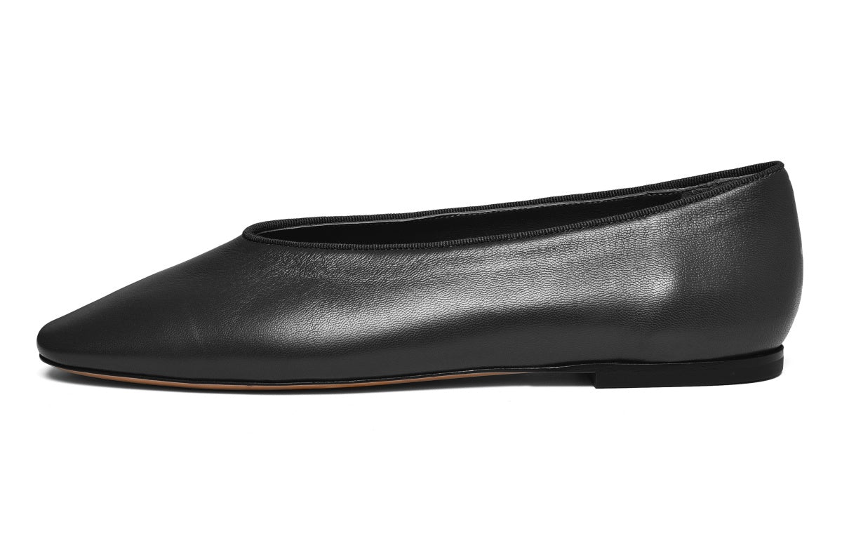Black Regency Flats