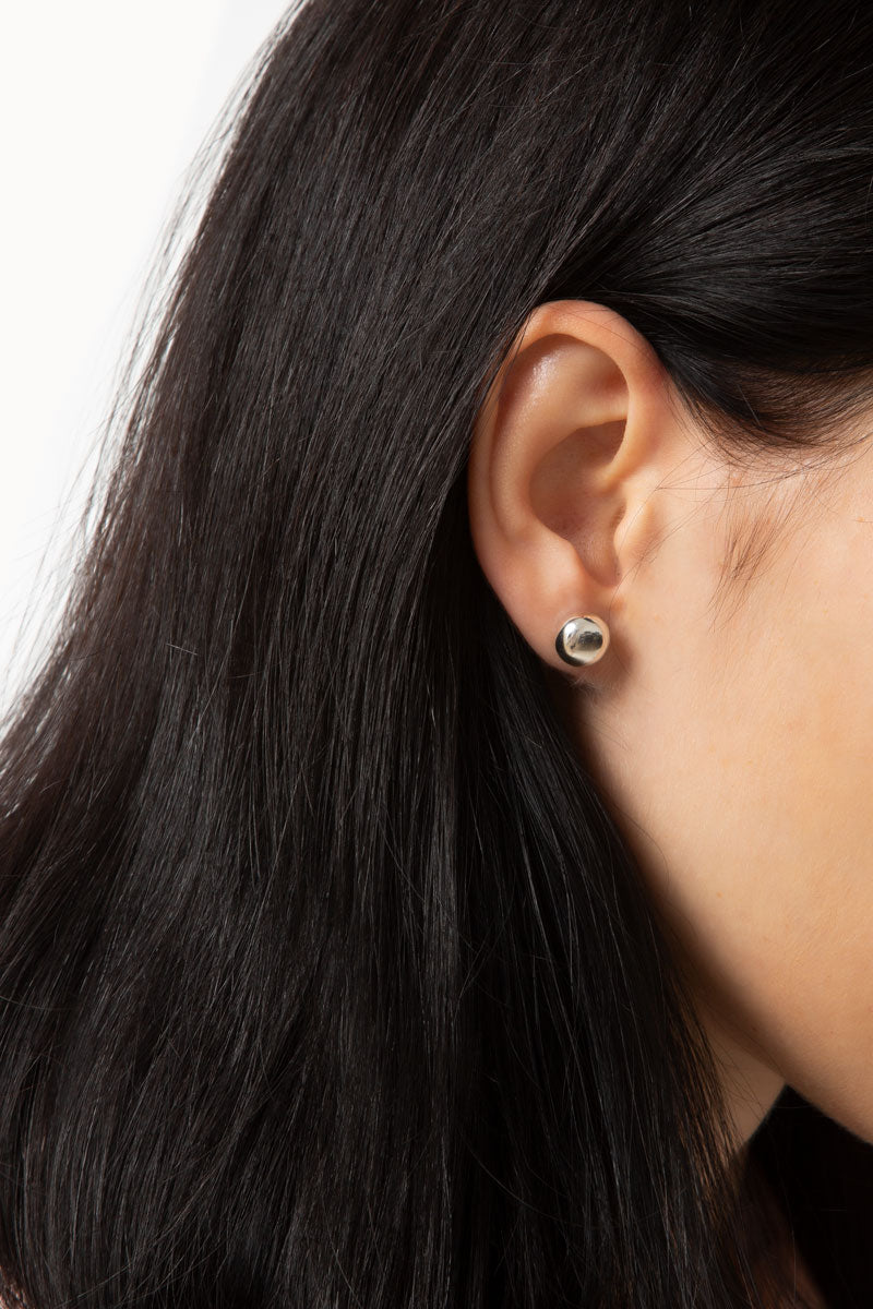 Silver Elegance Dots