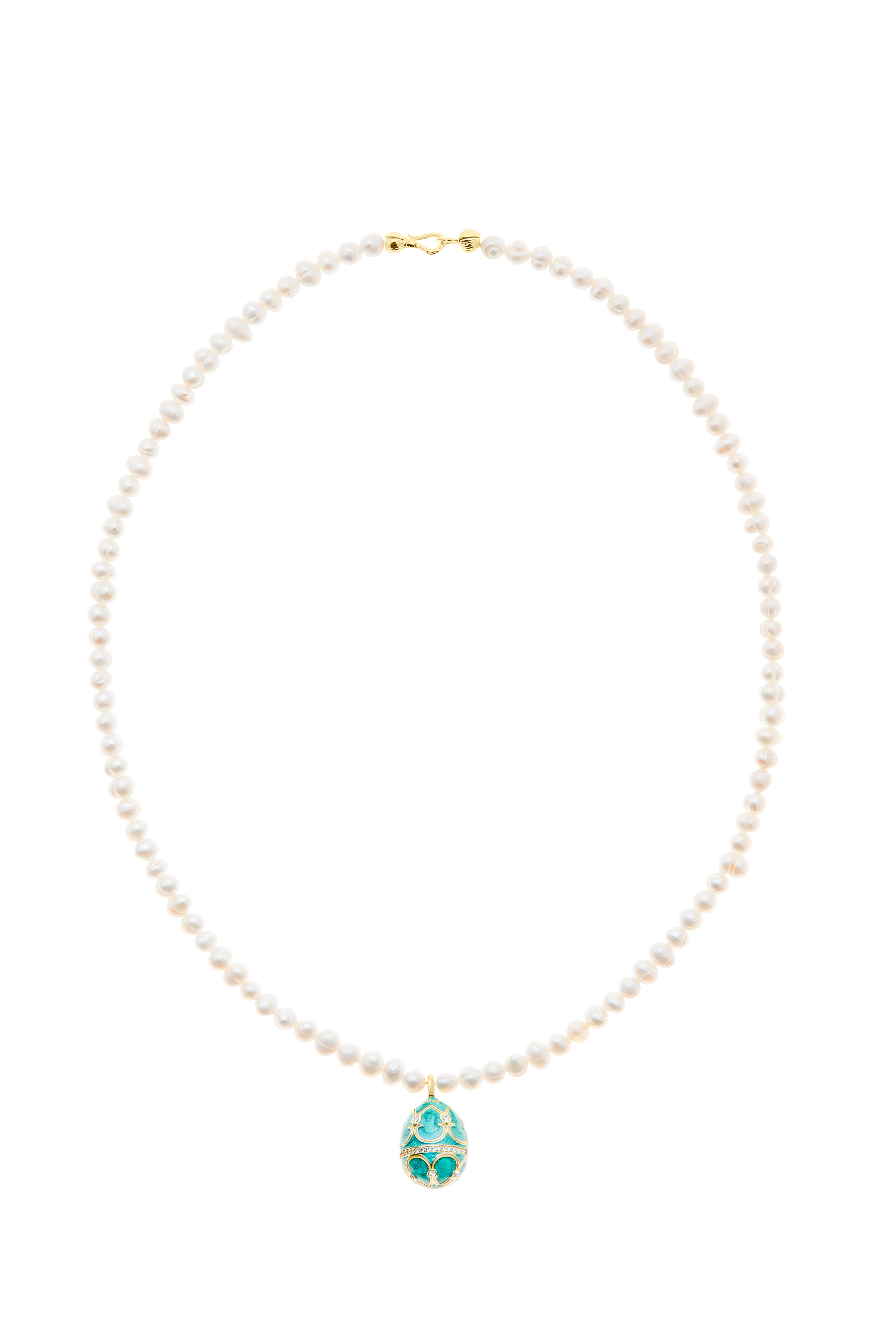 Pearl Necklace with Turquoise Detail