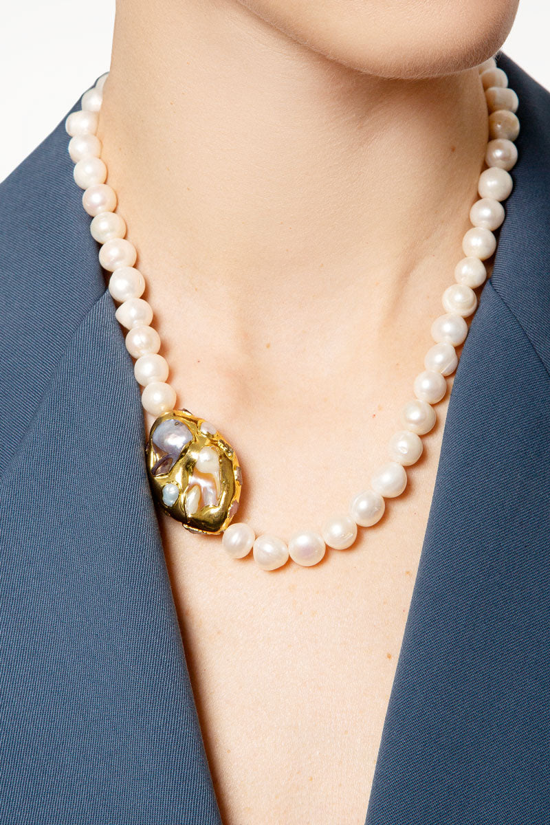 Colored Shell Pearl Necklace