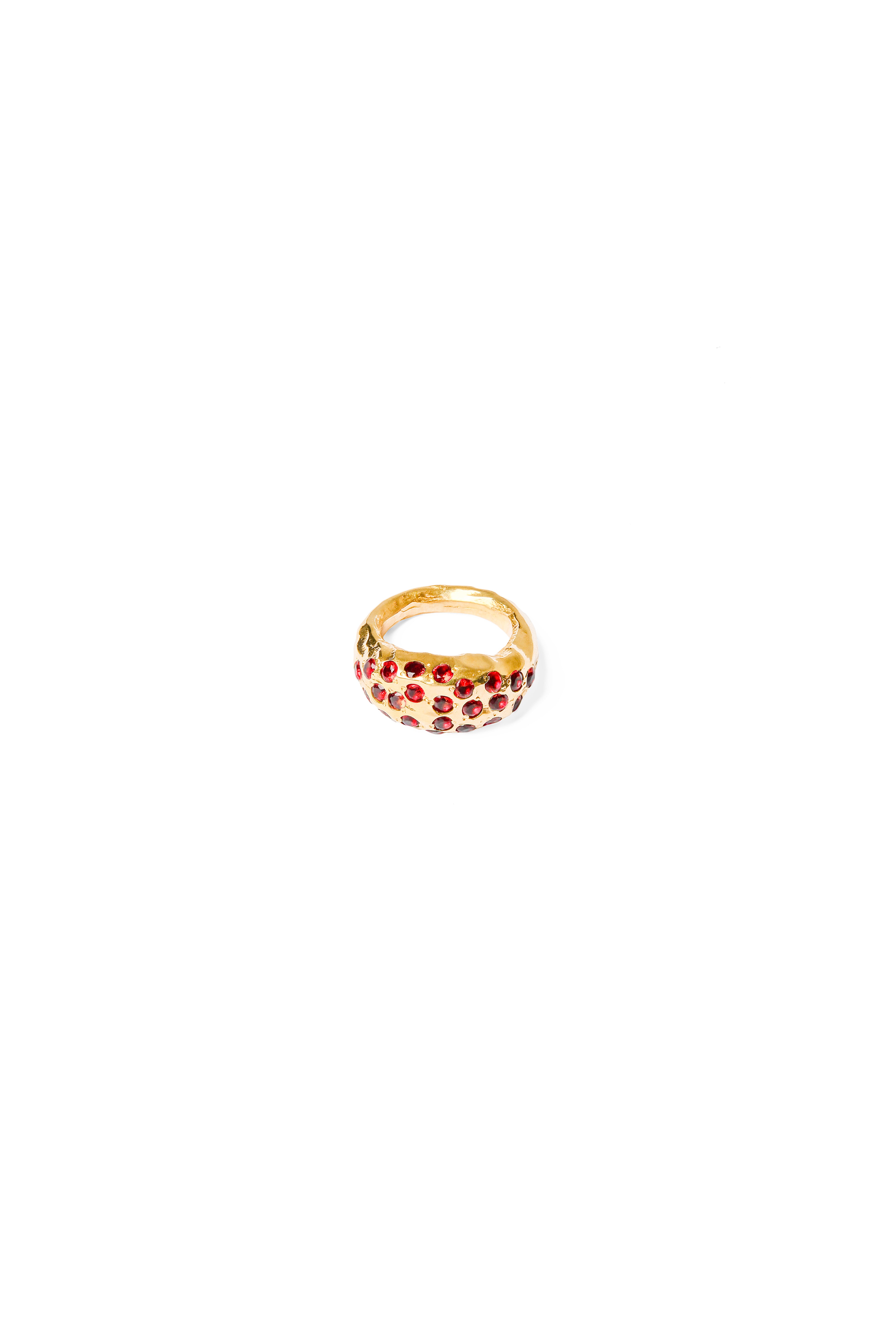 Laubacher Ring with red gems